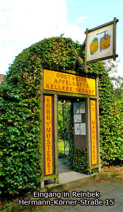 Eingang an der Hermann-Koerner-Strasse 15 in Reinbek